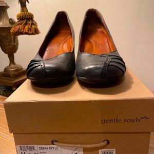 COPY - Gentle Souls Pumps